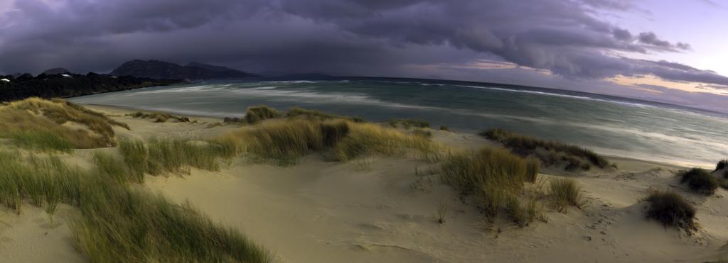 Апартаменты Eagle Peaks At Freycinet Коулс-Бей Экстерьер фото